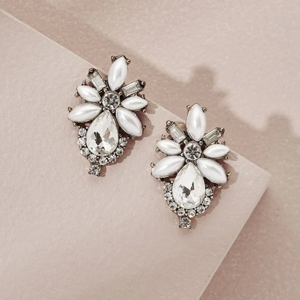 Olive & Piper Pearl Floret Crystal Stud Earrings Ox Gold